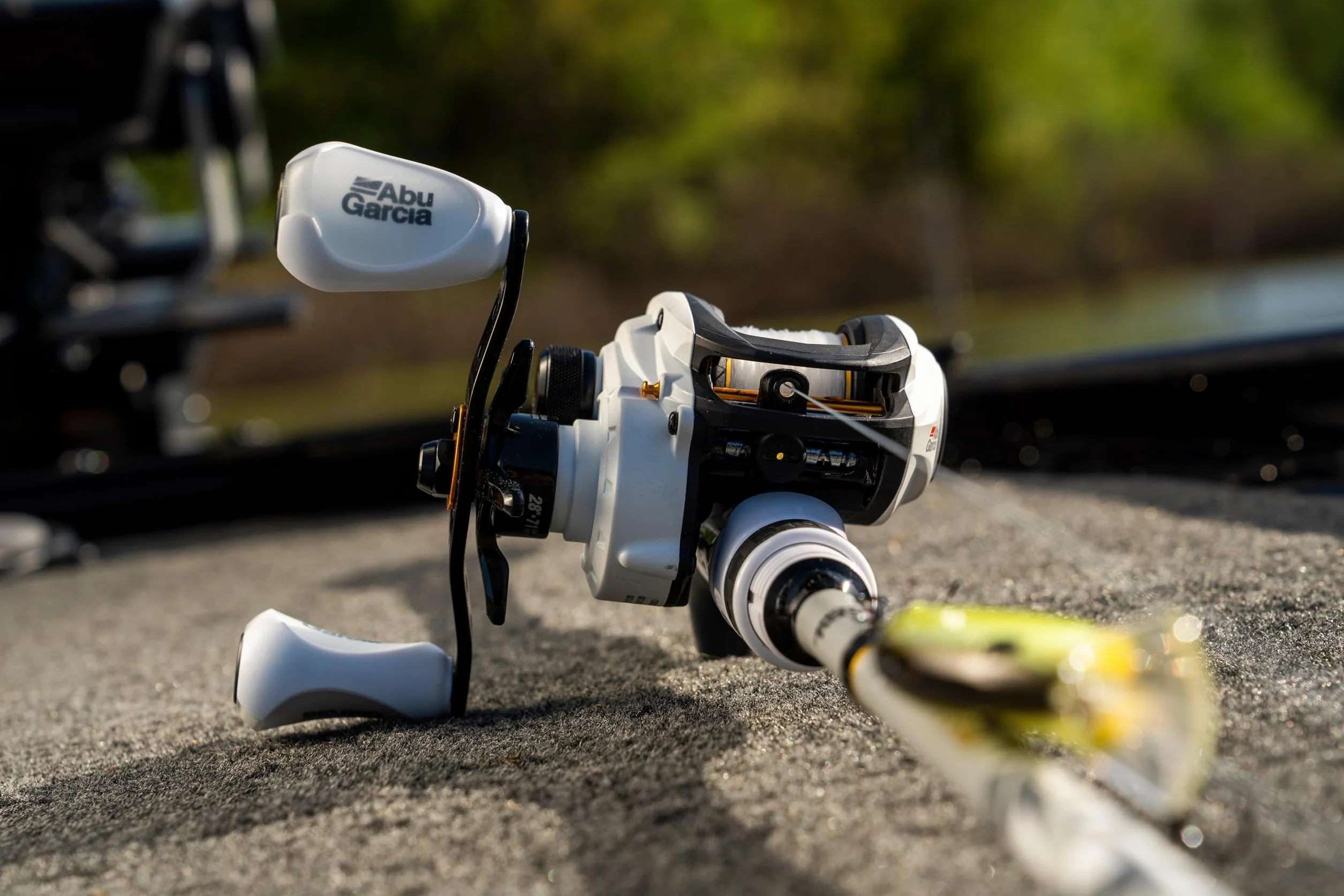 Max Pro Low Profile Baitcast Fishing Reel
