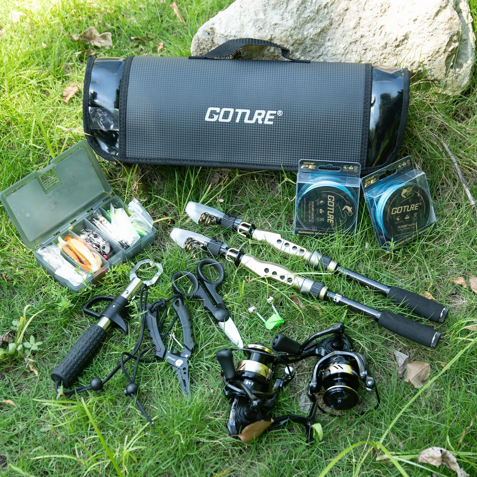 Telescopic Fishing Rod and Reel Combos, Carbon Fiber Travel Fishing Pole, 9+1 BB Spinning Reel, Saltwater Freshwater Fishing Gear Kit with Braided Line, Lures, Carrier Bag for Bass Trout
