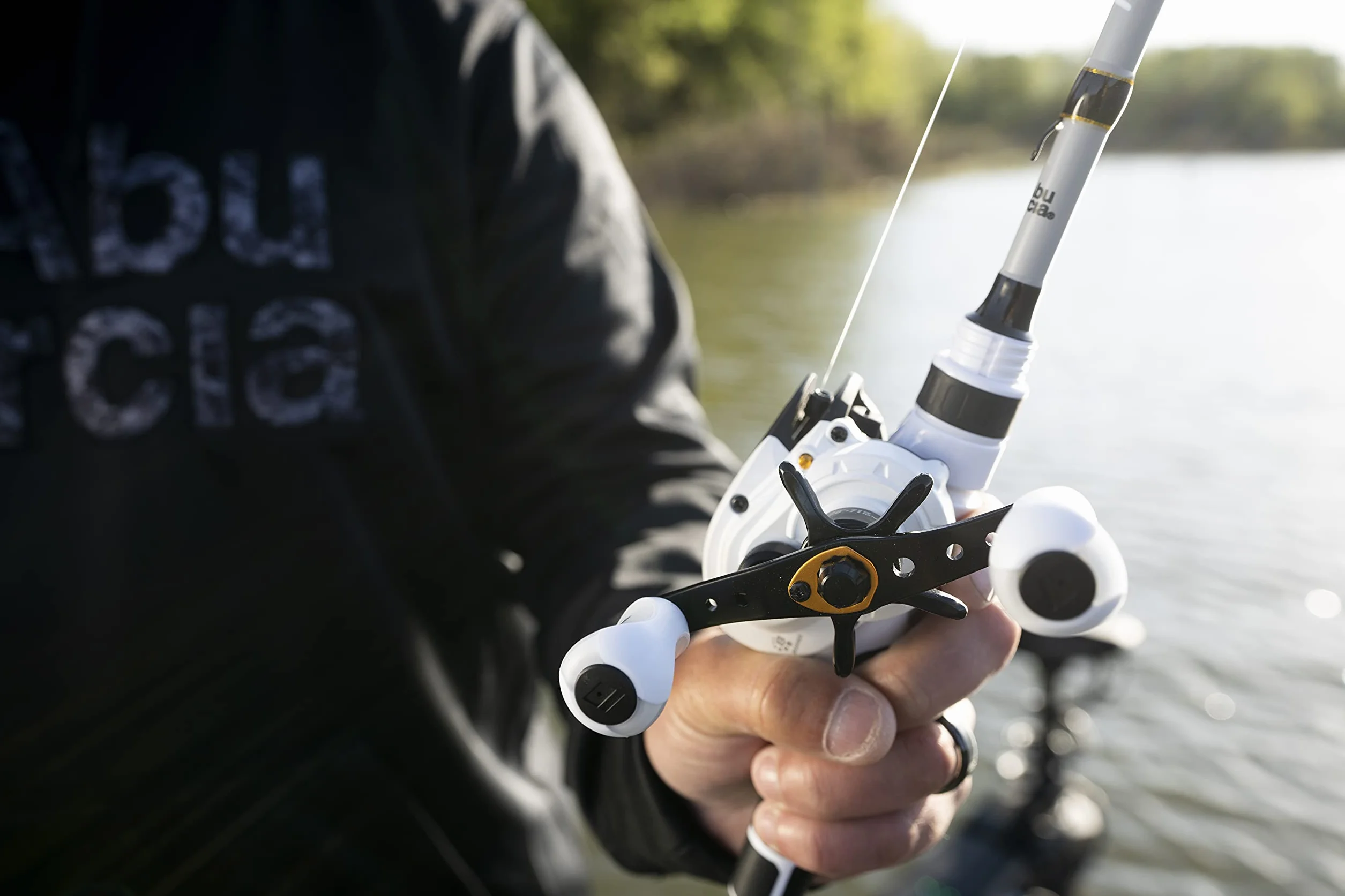 Max Pro Low Profile Baitcast Fishing Reel
